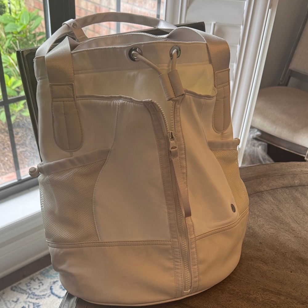 lululemon athletica Cream Tote Backpack